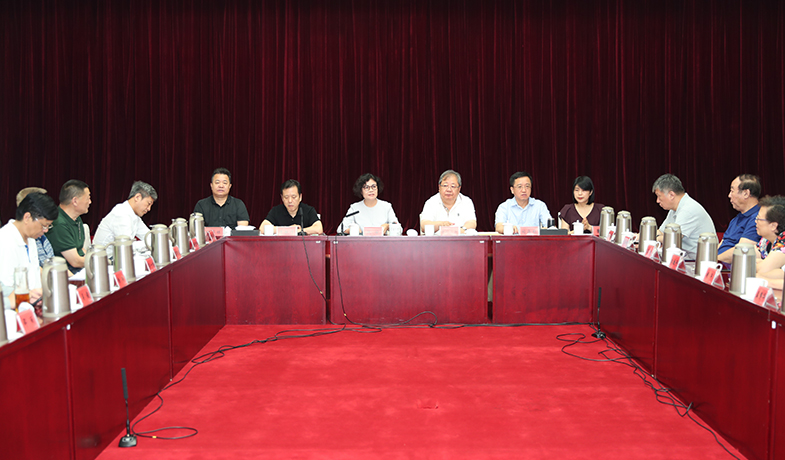 8月16日，第十屆茅盾文學(xué)獎(jiǎng)在北京揭曉